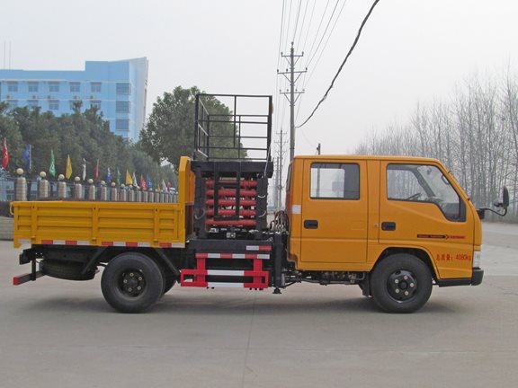 江鈴車載式高空作業(yè)平臺