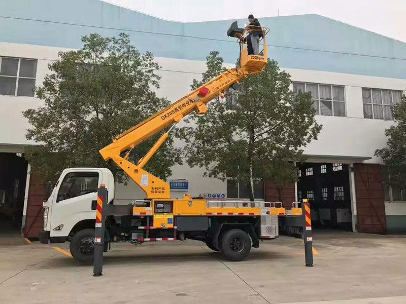 國五江鈴伸縮臂高空作業(yè)車（20米）