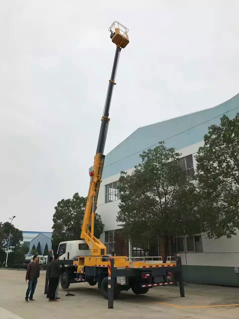 國(guó)五江鈴伸縮臂高空作業(yè)車（20米）
