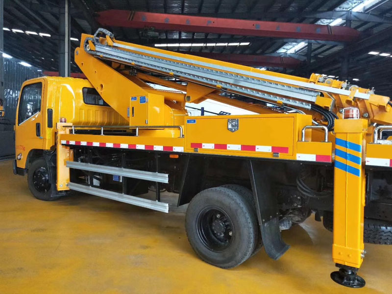 江鈴22米伸縮臂高空作業(yè)車圖片展