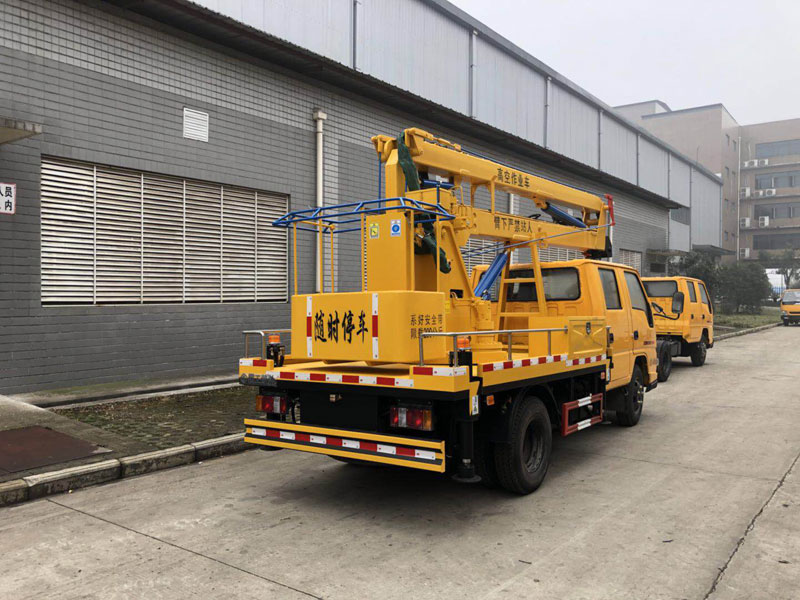 江鈴12米藍(lán)牌高空作業(yè)車