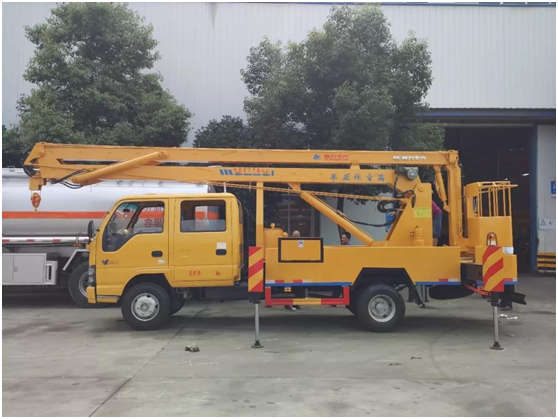 五十鈴12米高空作業(yè)車