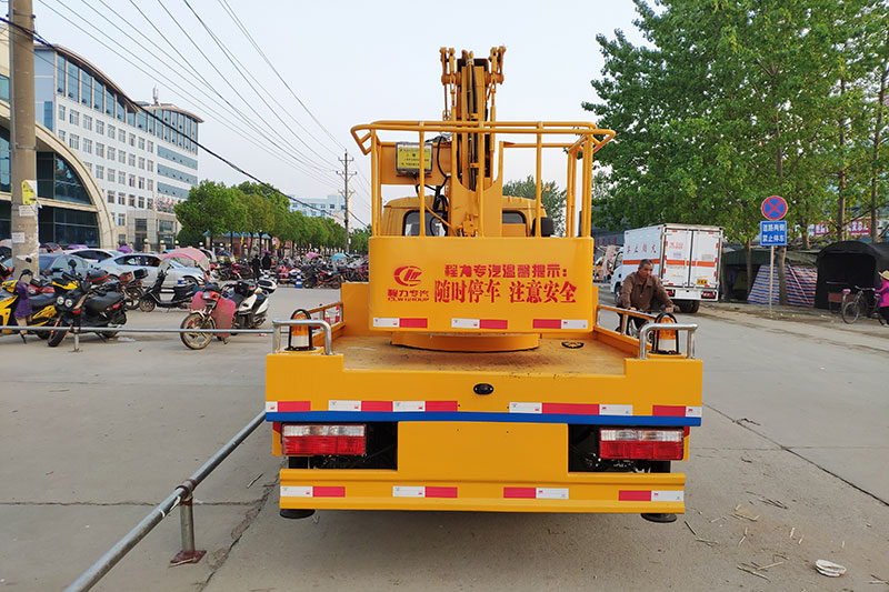 東風(fēng)12米高空作業(yè)車價格