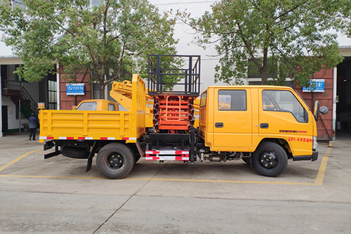 江鈴12米升降平臺(tái)式高空作業(yè)車
