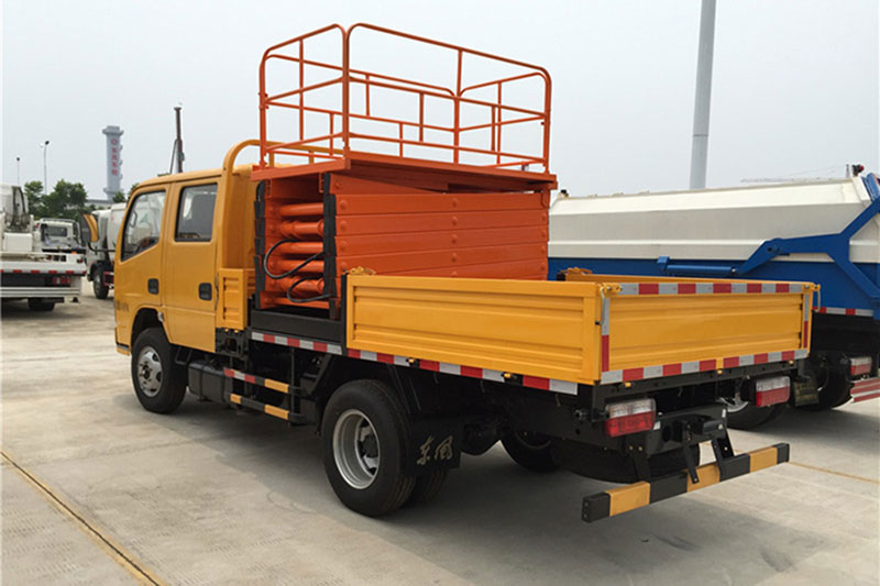 東風(fēng)12米剪叉式高空作業(yè)車