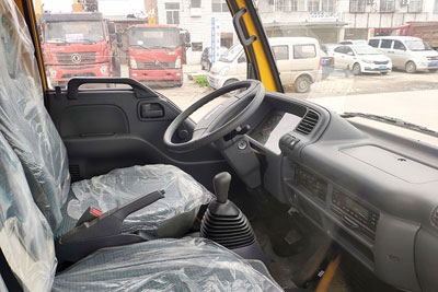 五十鈴18米高空作業(yè)車