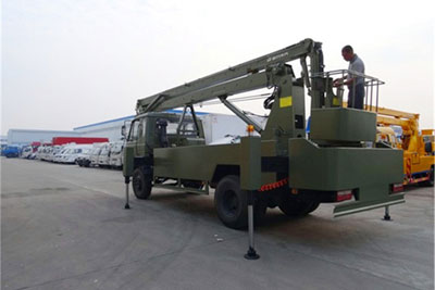 國六東風(fēng)153型24米高空作業(yè)車