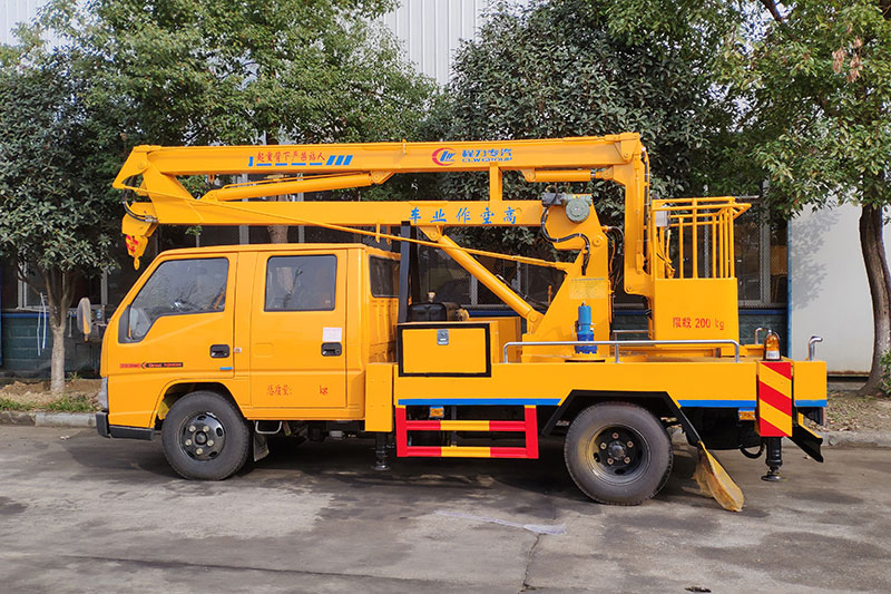 江鈴14米高空作業(yè)車(chē)