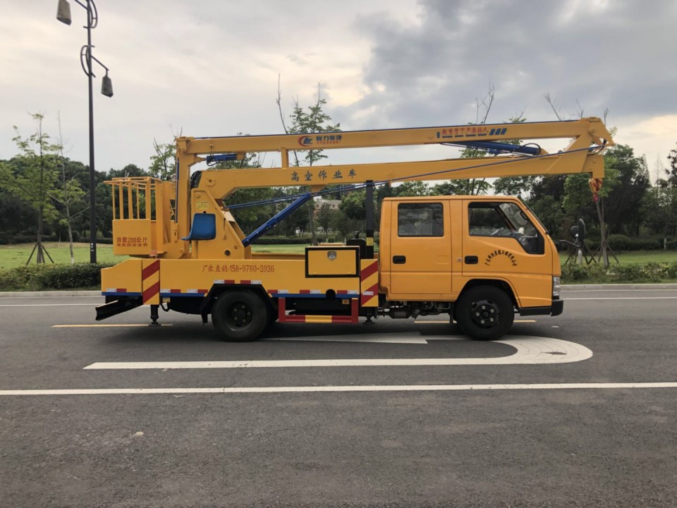 江鈴16米高空作業(yè)車