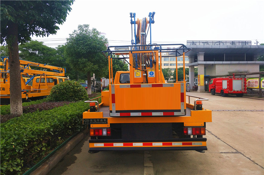 江鈴13米高空作業(yè)車全新上市