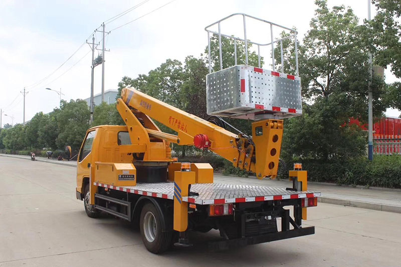 江鈴國六21米藍(lán)牌高空作業(yè)車