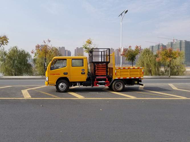 東風(fēng)藍(lán)牌6-10米垂直升降作業(yè)車