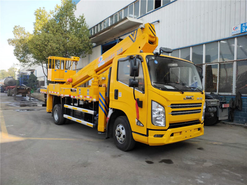 多種類型伸縮臂式高空作業(yè)車配置價(jià)格表