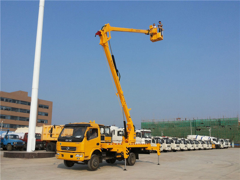 東風(fēng)多利卡18米高空作業(yè)車國五型