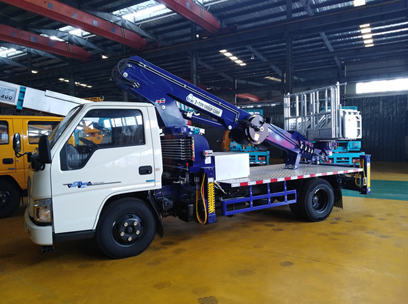 高空作業(yè)車折疊臂式與直臂式哪個(gè)更好