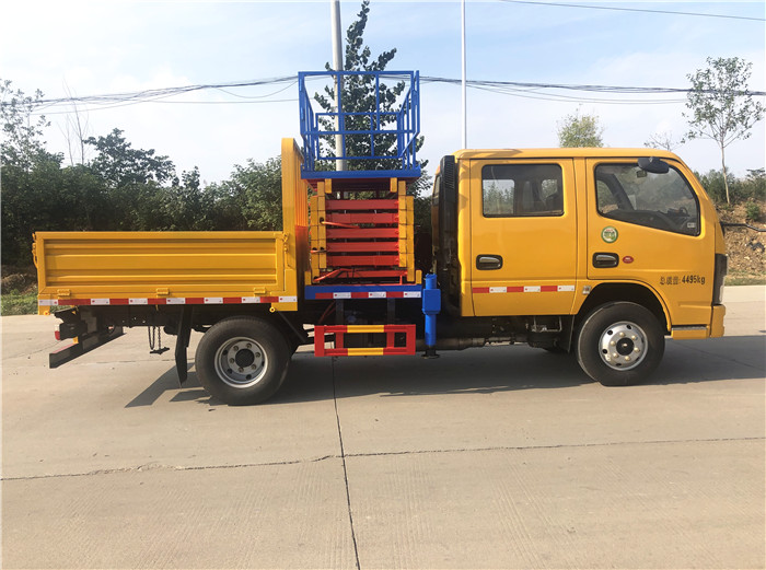 國(guó)六藍(lán)牌8-10米東風(fēng)多利卡升降平臺(tái)車