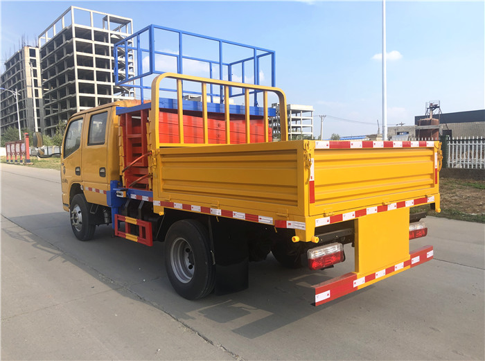 國(guó)六藍(lán)牌8-10米東風(fēng)多利卡升降平臺(tái)車