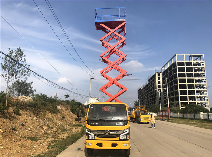 國(guó)六藍(lán)牌8-10米東風(fēng)多利卡升降平臺(tái)車