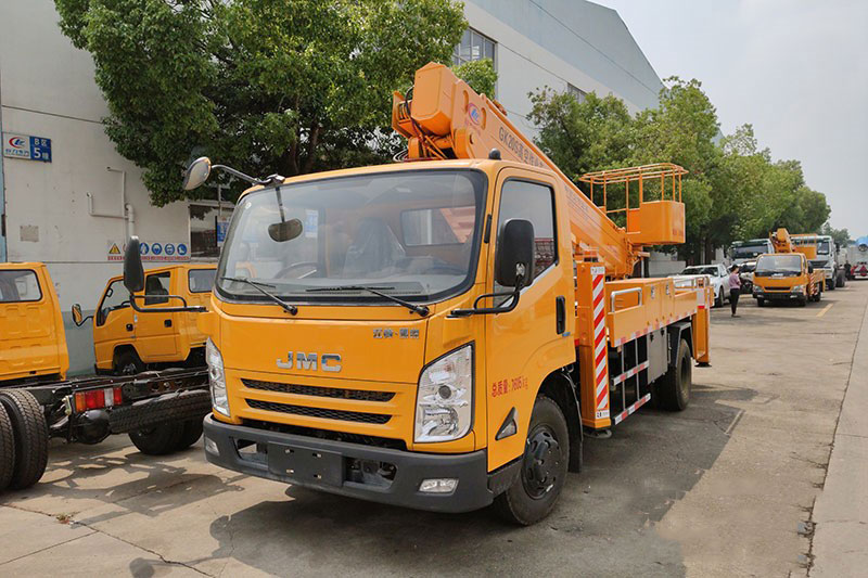 江鈴22米直臂高空作業(yè)車