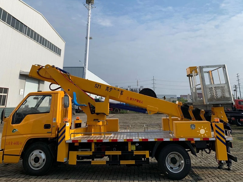 全新江鈴國六藍牌直臂高空作業(yè)車報價