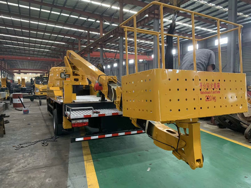 五十鈴25米登高車配置介紹