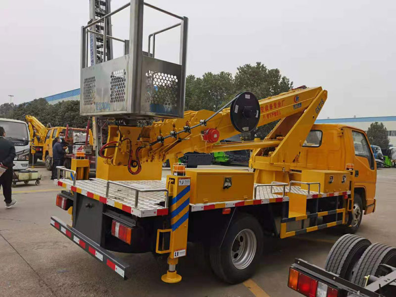 江鈴國六18米直臂高空作業(yè)車