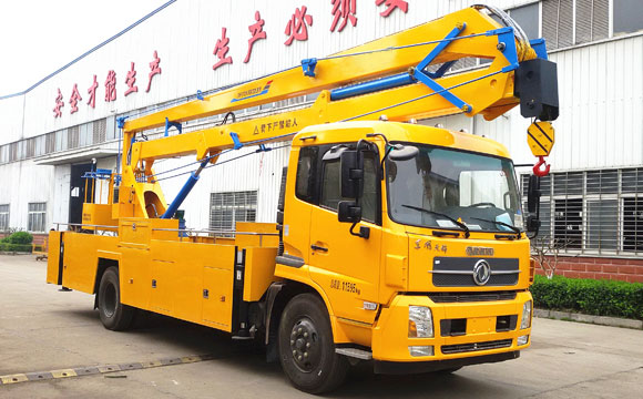 東風(fēng)天錦20米曲臂式高空作業(yè)車