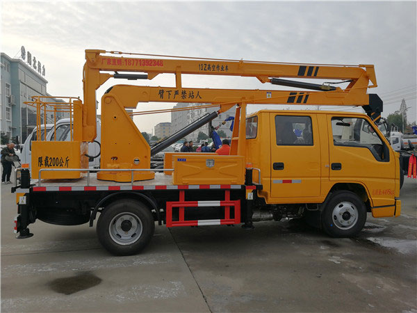 國六江鈴13米高空作業(yè)車小藍(lán)牌高空作業(yè)車