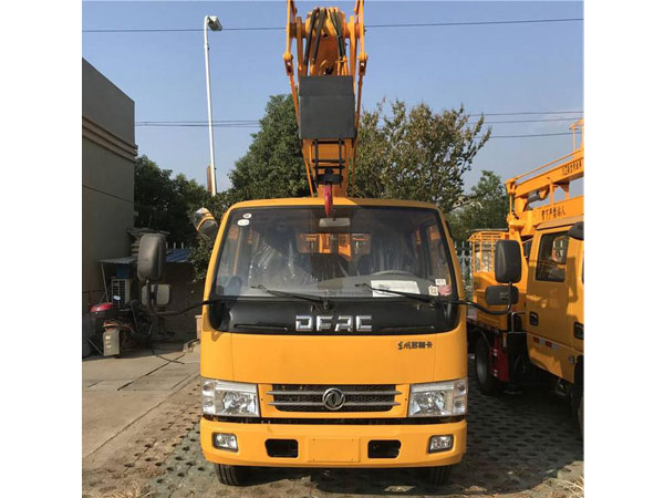 國六東風(fēng)22米高空作業(yè)車