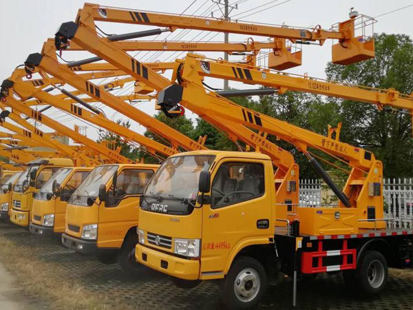 河南開封12米藍(lán)牌升降車報(bào)價(jià)-22米直臂高空作業(yè)車
