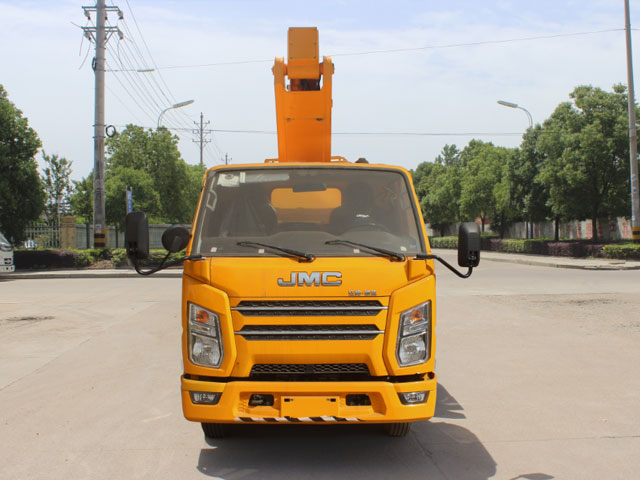 藍(lán)牌21米直臂伸縮式高空作業(yè)車