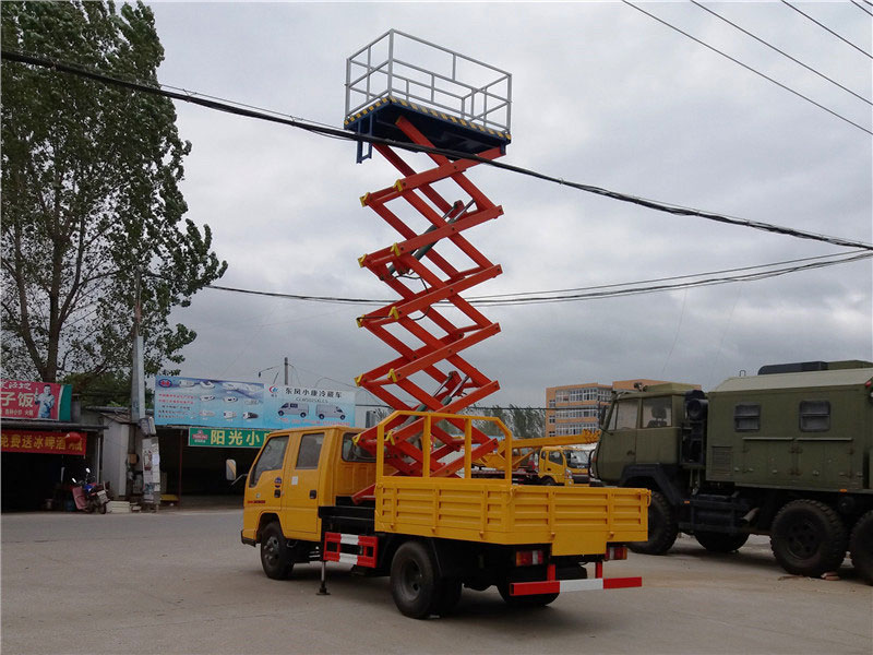 江鈴8-12米升降平臺高空車
