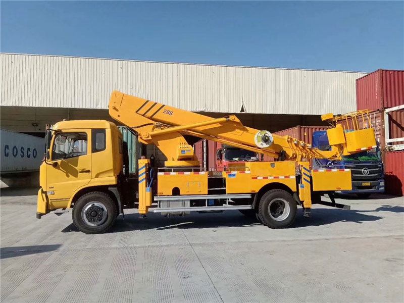 東風(fēng)天錦29米伸縮臂高空作業(yè)