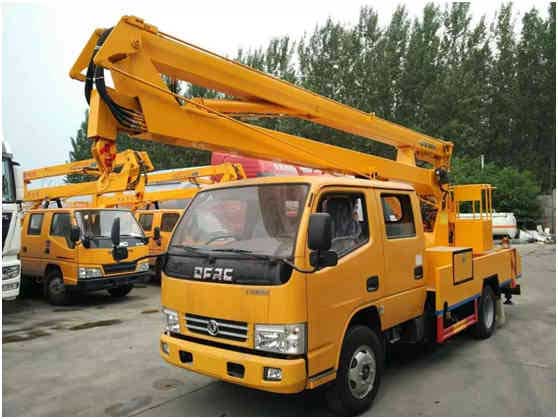 東風凱普特14米高空作業(yè)車