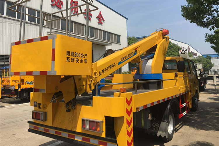 國五五十鈴20米伸縮臂攝影高空作業(yè)車