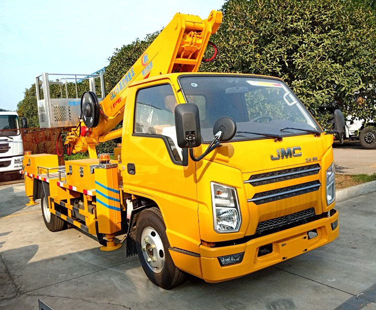 藍(lán)牌江鈴國(guó)六伸縮臂21米高空作業(yè)車