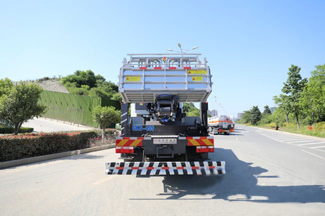 國六東風45米高空作業(yè)車