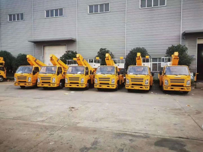 國六江鈴21米藍牌高空作業(yè)車批量下單