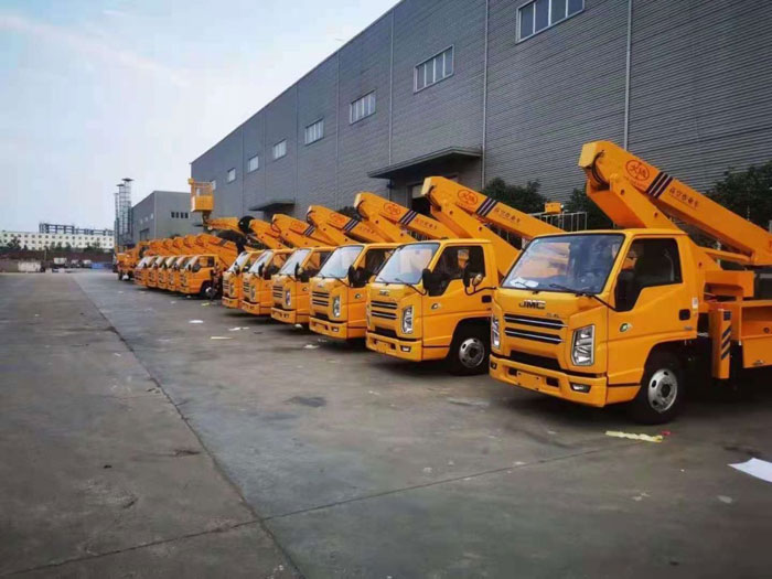 國六江鈴21米藍牌高空作業(yè)車批量下單
