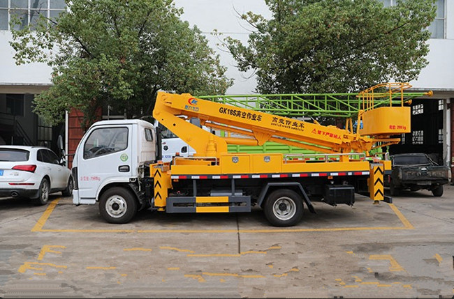國六東風18米直臂式高空作業(yè)車