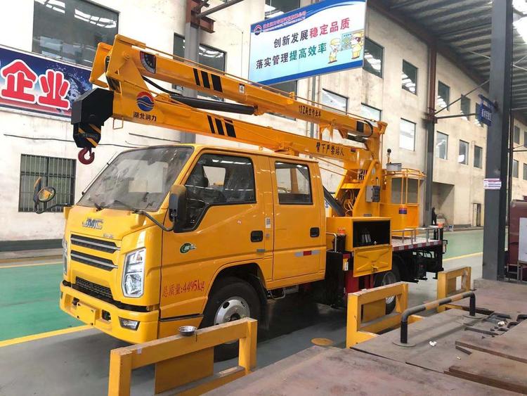 潤之星國六江鈴13米高空作業(yè)車