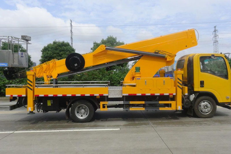 五十鈴25米-32米伸縮臂高空作業(yè)車