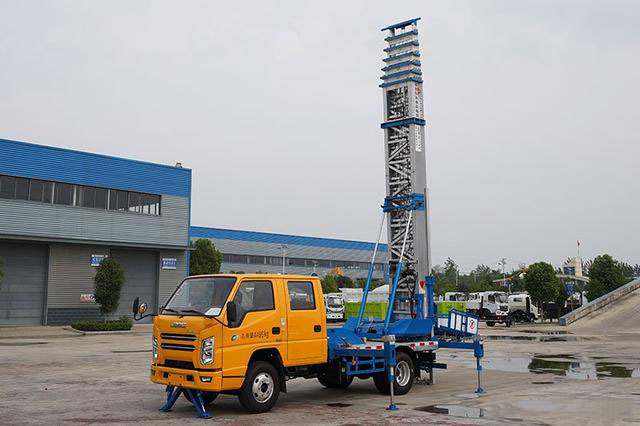 32米藍(lán)牌云梯車