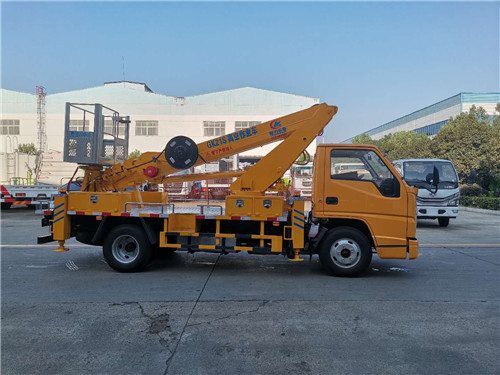 藍(lán)牌國(guó)六江鈴16米伸縮臂式高空作業(yè)車