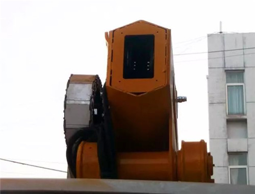 藍(lán)牌國(guó)六江鈴16米伸縮臂式高空作業(yè)車