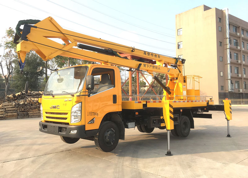 18米折臂高空作業(yè)車一輛多少錢