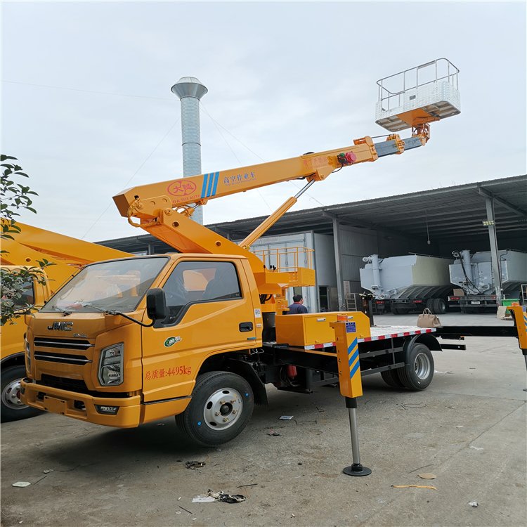 全新江鈴國六17.5米藍牌直臂高空作業(yè)車