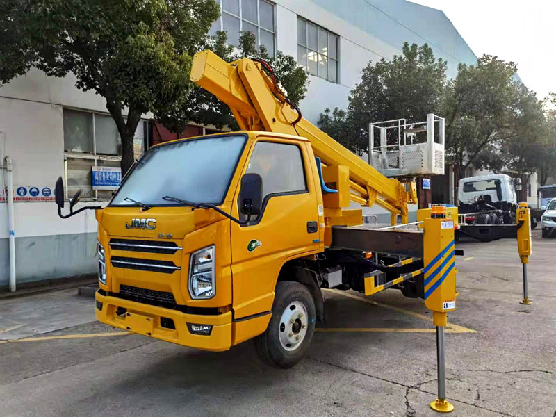 國(guó)六江鈴凱銳型22米高空作業(yè)車