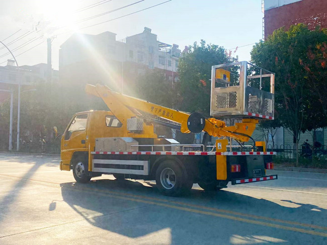 國六江淮康鈴21米直臂高空作業(yè)車