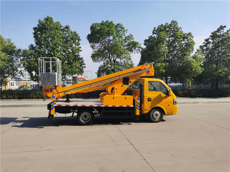 國(guó)六東風(fēng)單排16米高空作業(yè)車